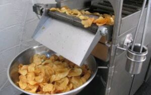 potato chips making